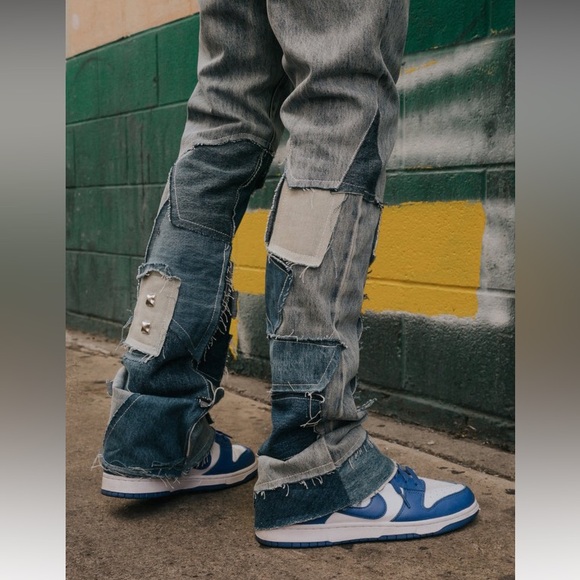 MNML Patch Flare Denim Pants - Picture 2 of 5